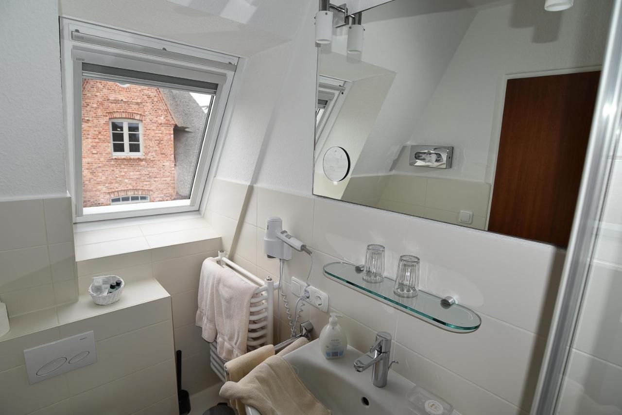 Pension Luuward 3 Sterne Superior Hotel Wenningstedt-Braderup Exterior photo